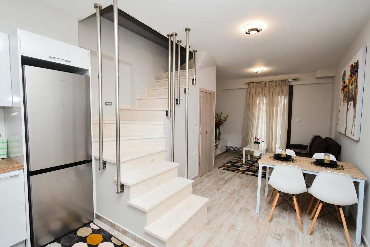 Comfy And Stylish Apt2 Ioannina Exterior foto