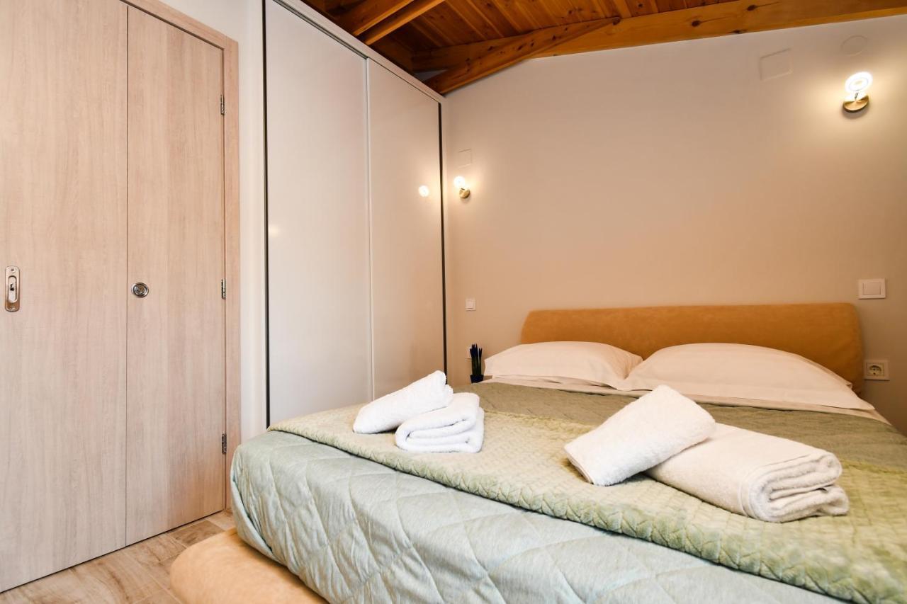 Comfy And Stylish Apt2 Ioannina Exterior foto
