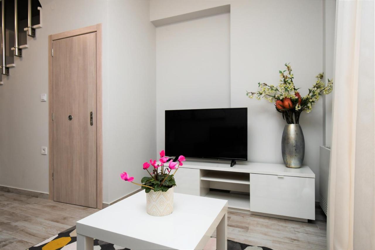 Comfy And Stylish Apt2 Ioannina Exterior foto